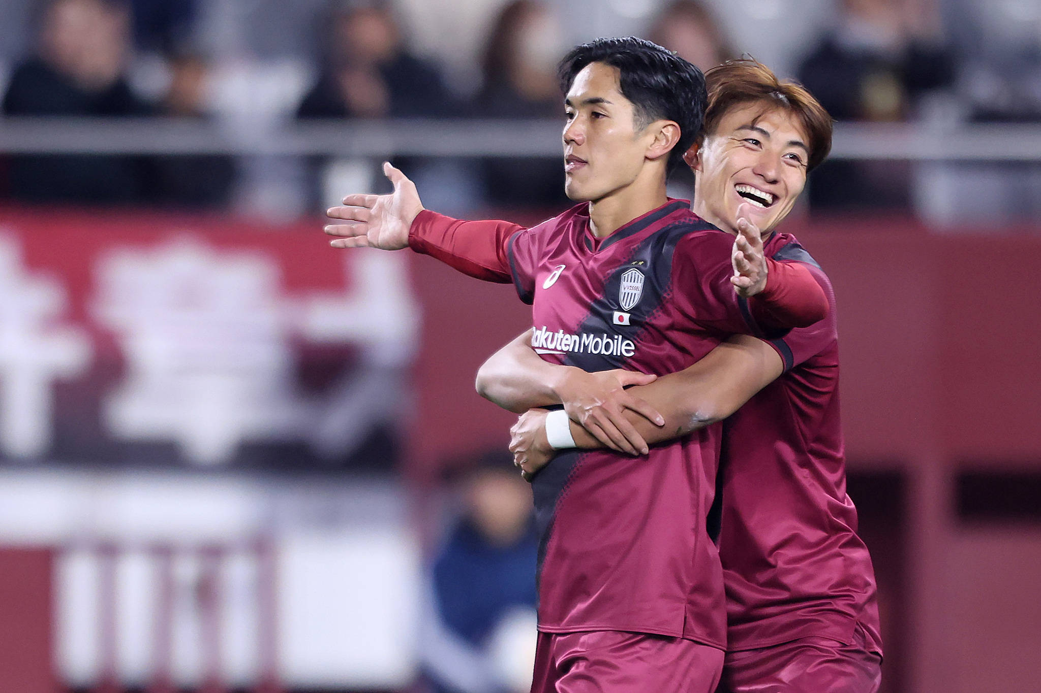 日本球员在海外锦标赛中取得突破