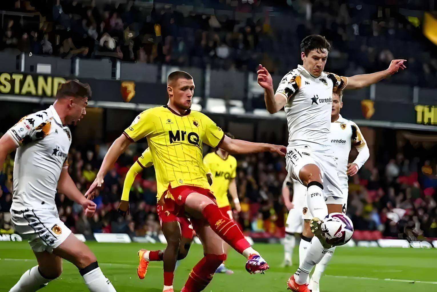 关于沃特福德客场逆转阿斯顿维拉，豪取三分的信息