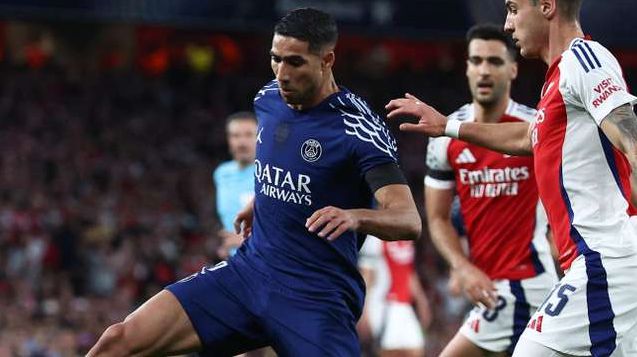 巴黎圣日耳曼赛前列队欢迎莱比锡，尊重对手尽显风度！的简单介绍